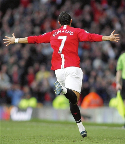 俱乐部正在 俱乐部正在